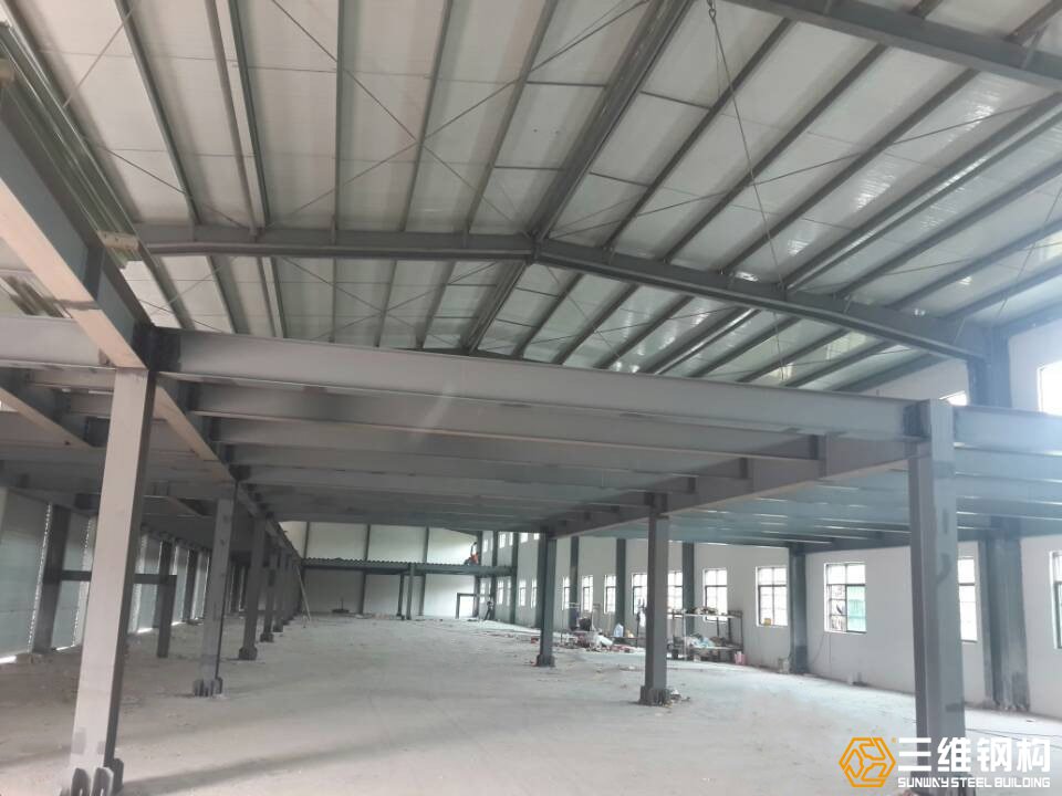 鋼結(jié)構(gòu)廠房樓承板的施工特點
