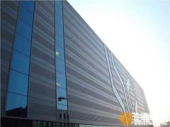 鋼結(jié)構(gòu)廠房設(shè)計(jì)要點(diǎn)進(jìn)行了探討分析